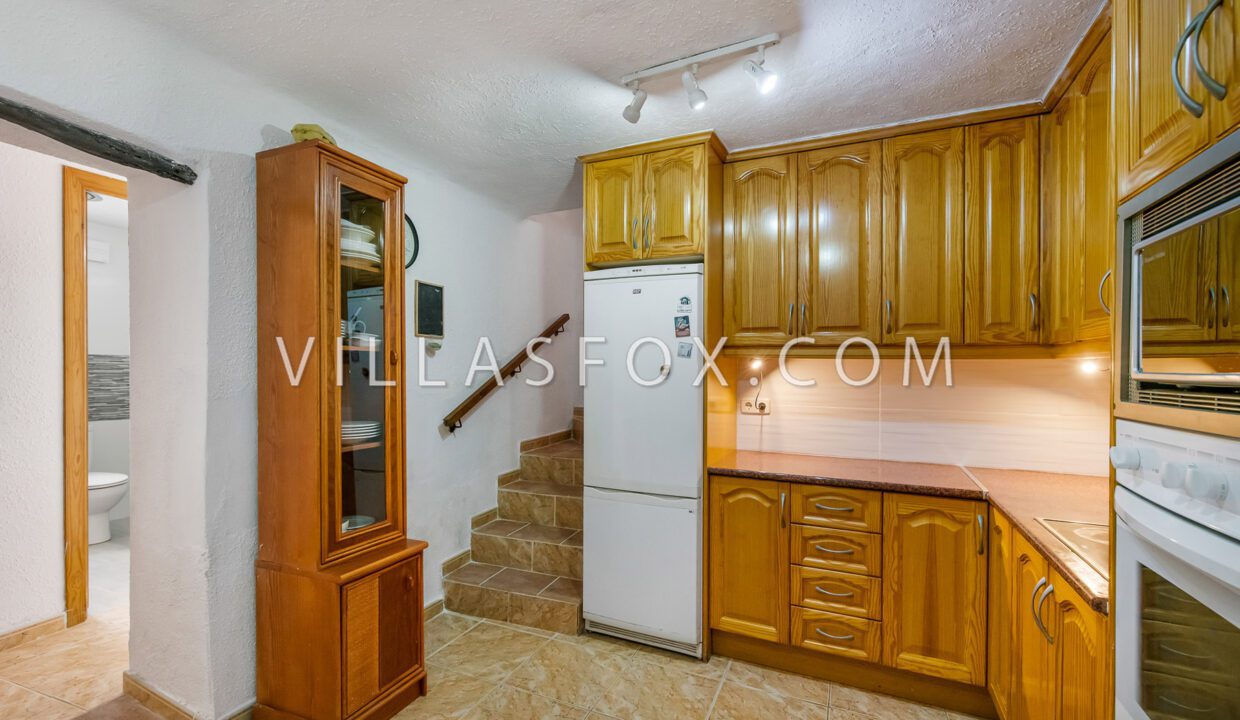 1156_traditional_spanish_cottage_townhouse_for_sale_san_miguel_de_salinas-11