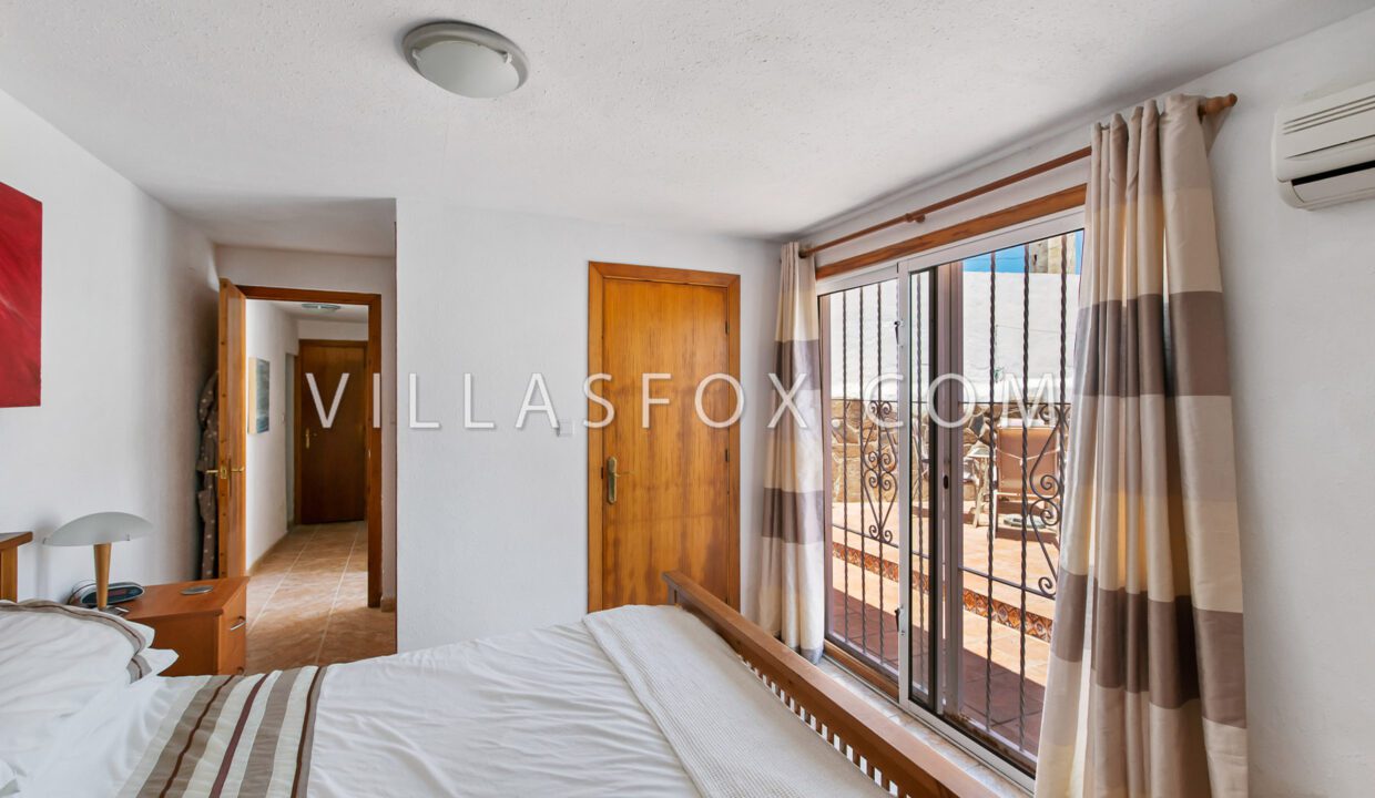 1156_traditional_spanish_cottage_townhouse_for_sale_san_miguel_de_salinas-19