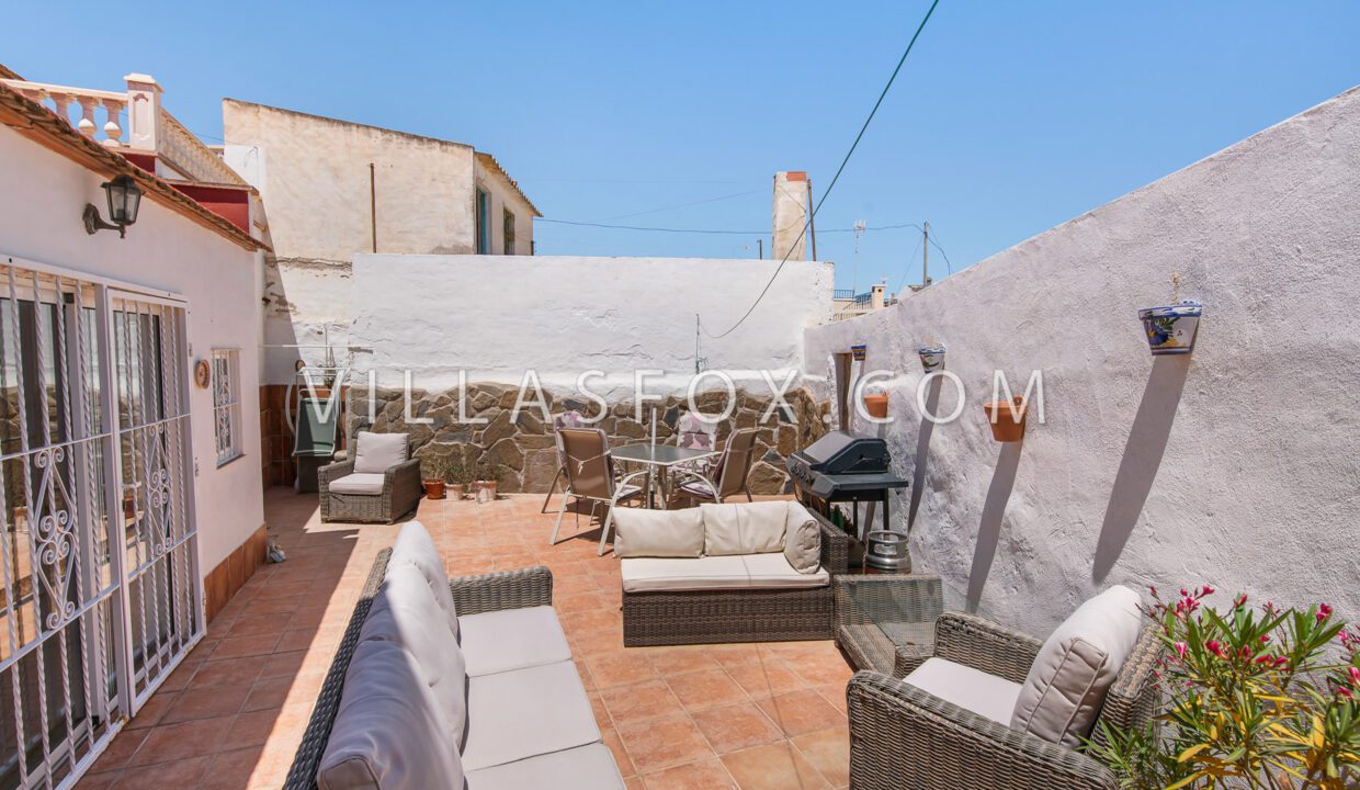 1156_traditional_spanish_cottage_townhouse_for_sale_san_miguel_de_salinas-23