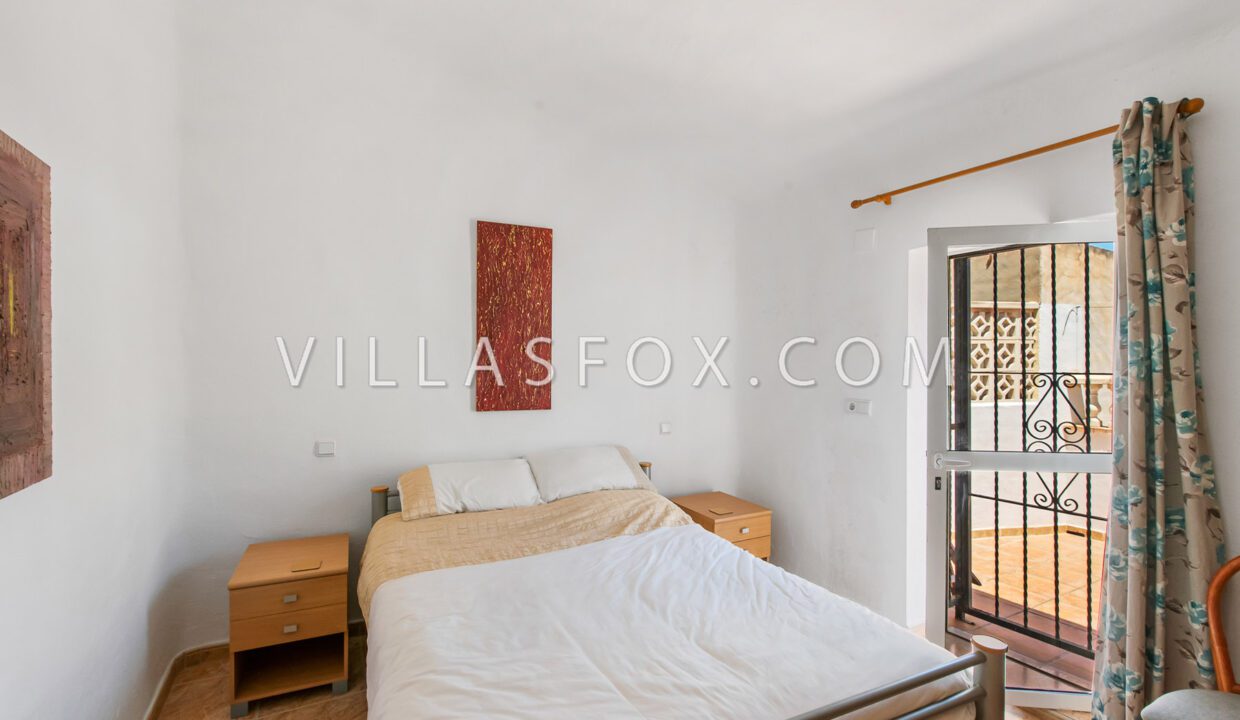 1156_traditional_spanish_cottage_townhouse_for_sale_san_miguel_de_salinas-28