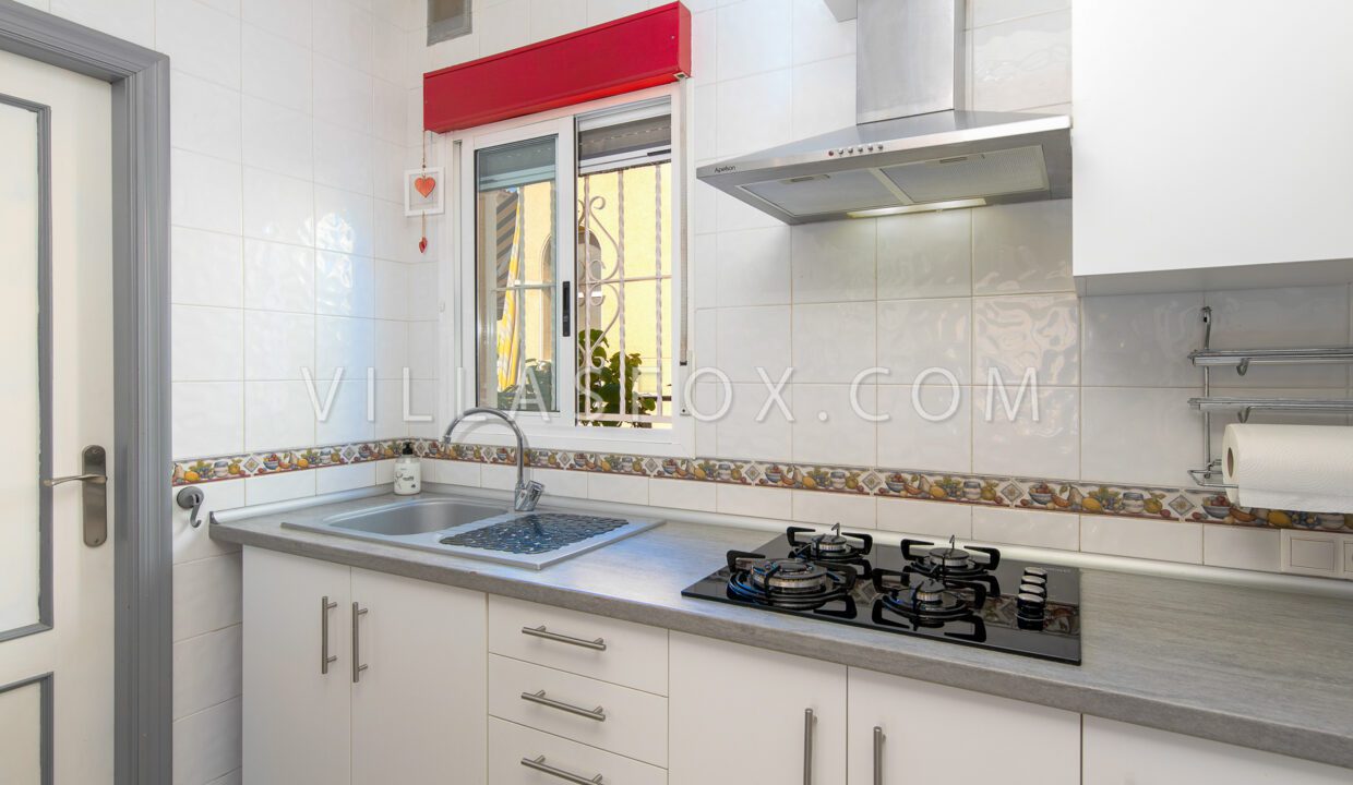 1165_blue_lagoon_detached_villa_for_sale_san_miguel_de_salinas-05