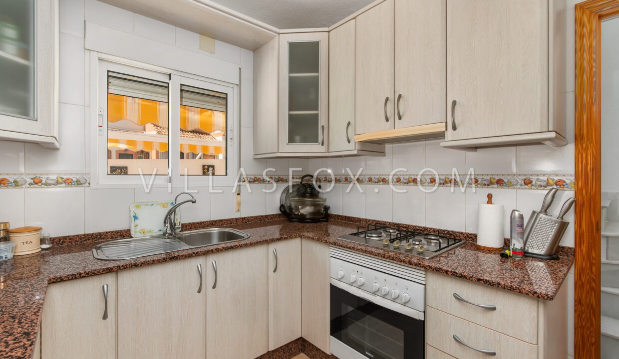 1166_detached_villa_with_pool_balcon_de_la_costa_blanca_san_miguel_de_salinas-05