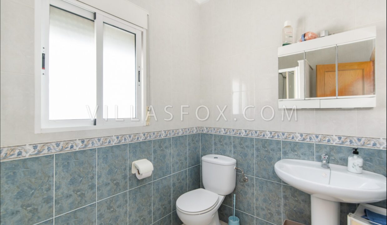 1166_detached_villa_with_pool_balcon_de_la_costa_blanca_san_miguel_de_salinas-10