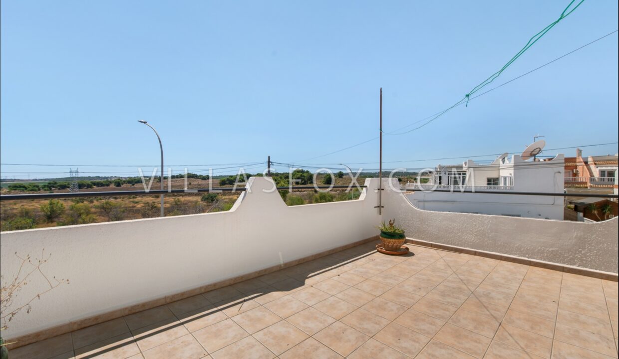 1166_detached_villa_with_pool_balcon_de_la_costa_blanca_san_miguel_de_salinas-14