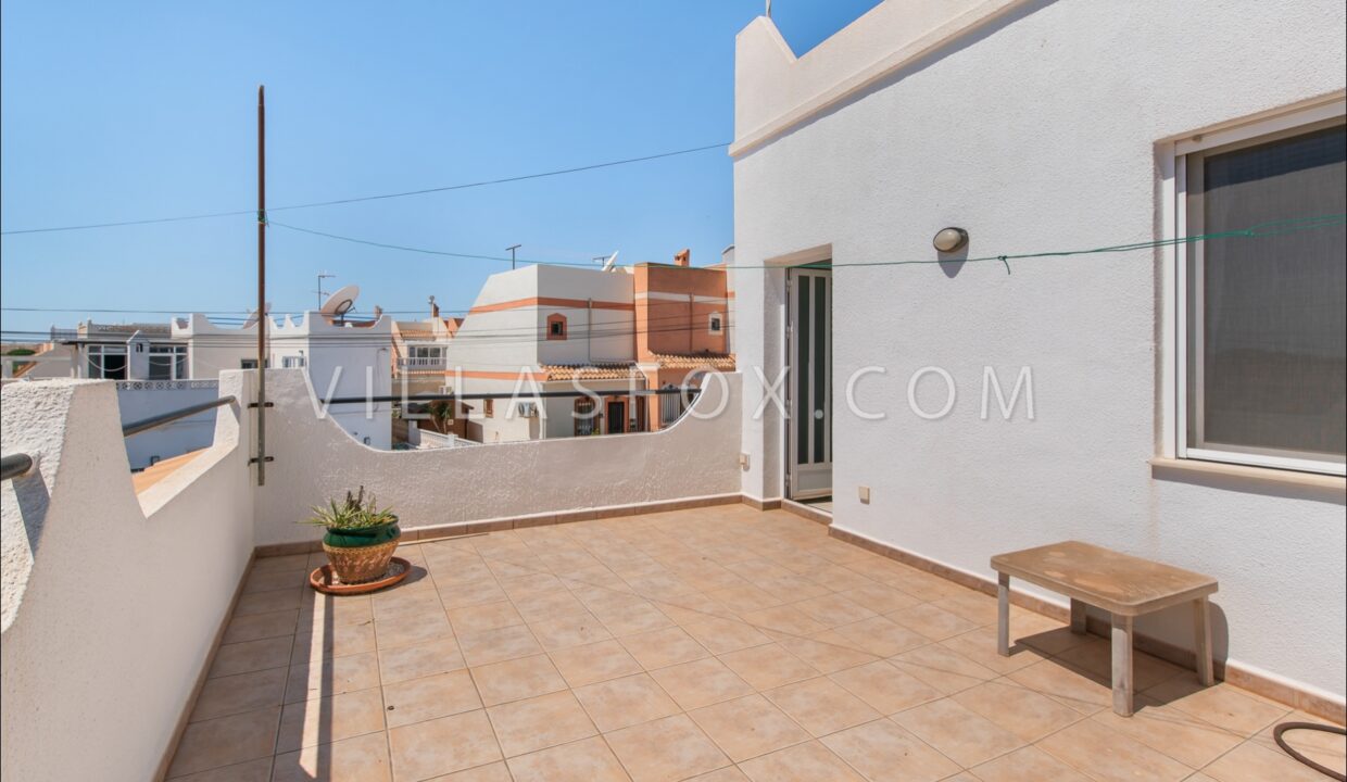 1166_detached_villa_with_pool_balcon_de_la_costa_blanca_san_miguel_de_salinas-16
