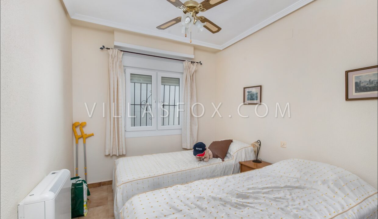 1166_detached_villa_with_pool_balcon_de_la_costa_blanca_san_miguel_de_salinas-20