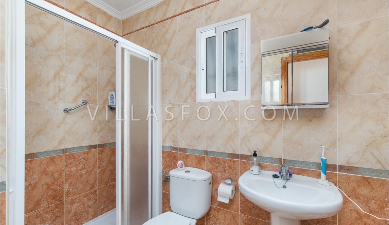1166_detached_villa_with_pool_balcon_de_la_costa_blanca_san_miguel_de_salinas-22
