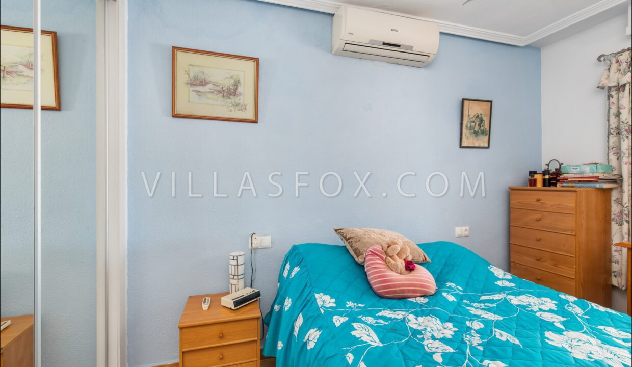 1166_detached_villa_with_pool_balcon_de_la_costa_blanca_san_miguel_de_salinas-24