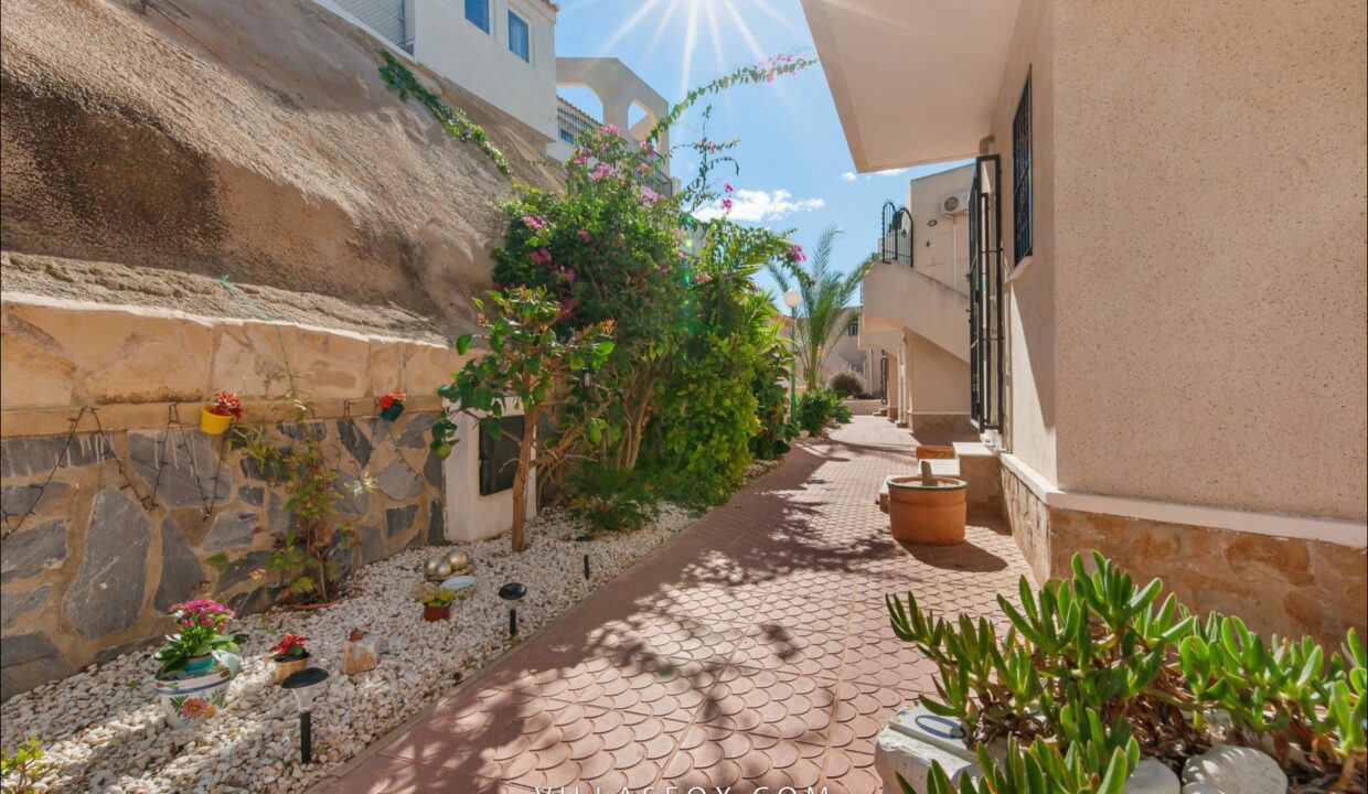 11691657992216LosPinosapartmentsSanMigueldeSalinas