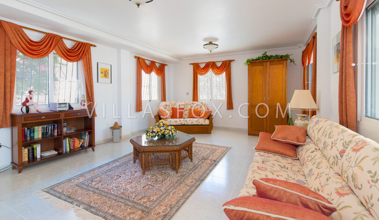 11711658402868VillasmarialuxuryvillaforsalefromVillasFoxwithgreatviews-21