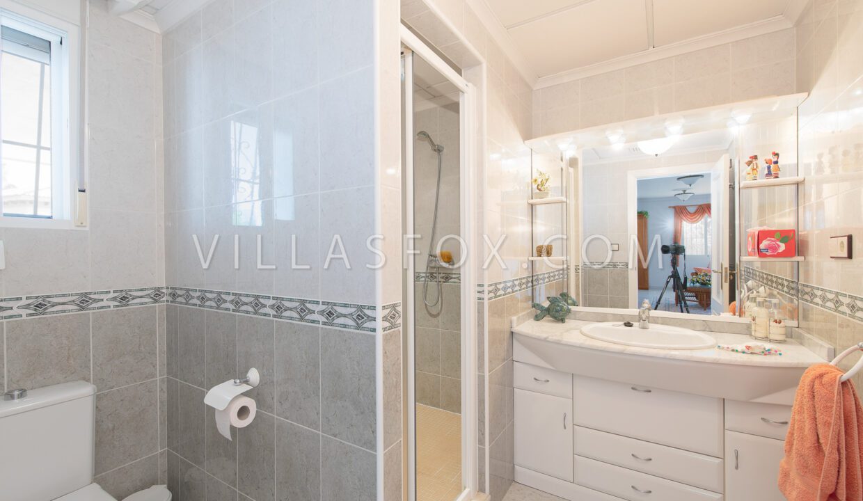 11711658419548VillasmarialuxuryvillaforsalefromVillasFoxwithgreatviews-23