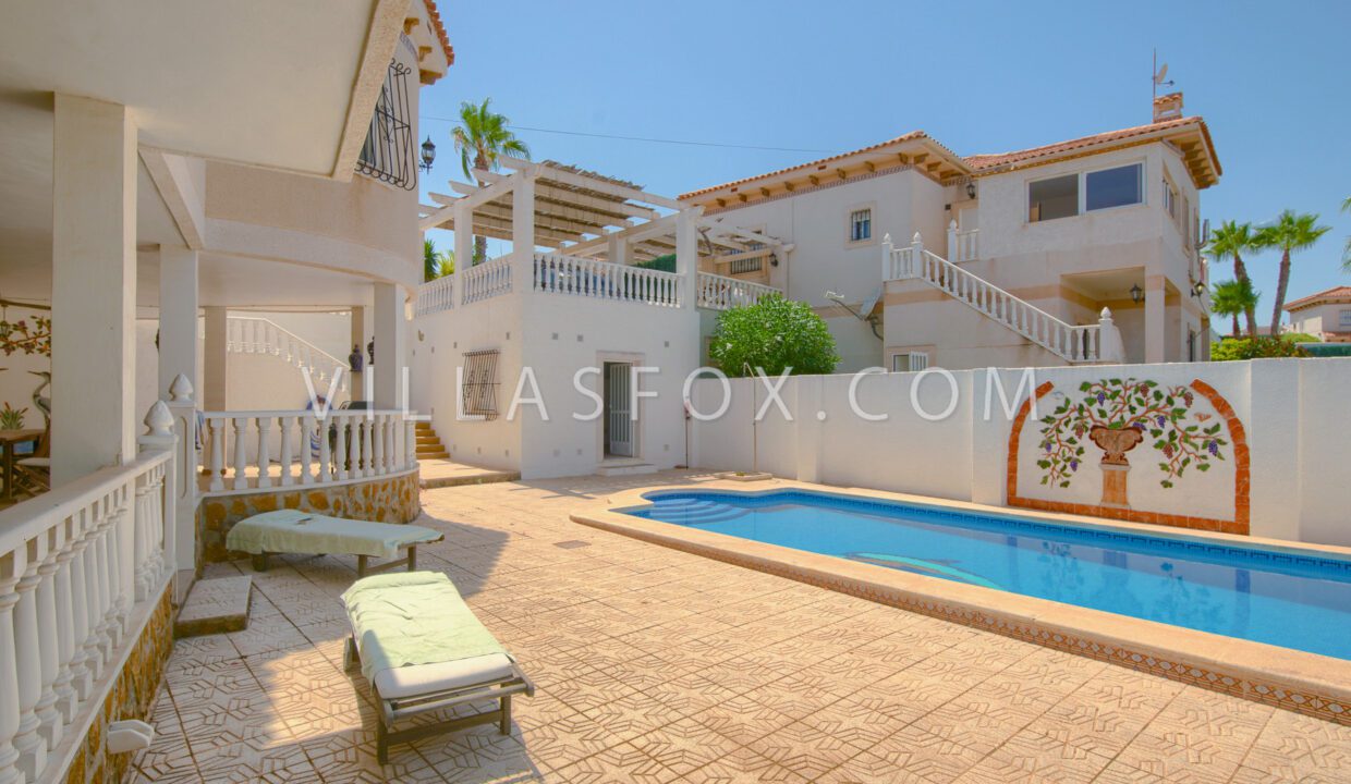 1171_villasmaria_luxury_villa_for_sale_from_villas_fox_with_great_views-02