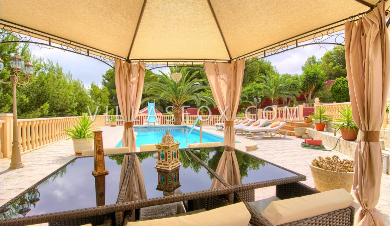 1172_los_carteros_las_comunicaciones_villa_for_sale_san_miguel_de_salinas-25