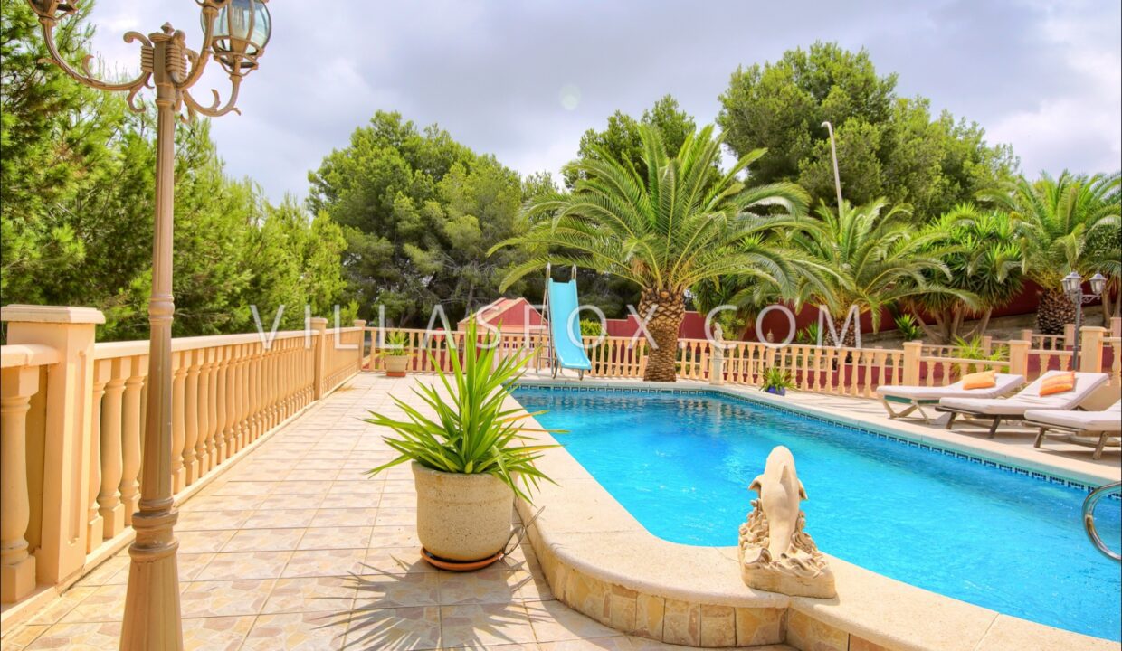 1172_los_carteros_las_comunicaciones_villa_for_sale_san_miguel_de_salinas-26