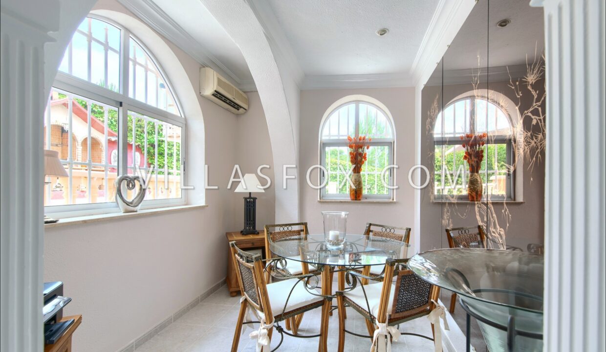 1172_san_miguel_de_salinas_luxury_villa_for_sale-01