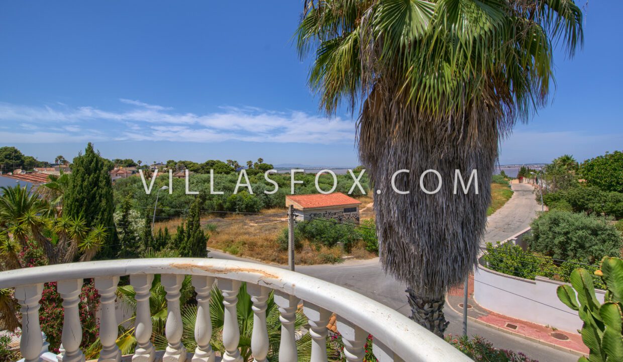 1175_los_balcones_villa_for_sale_with_private_swimming_pool-02