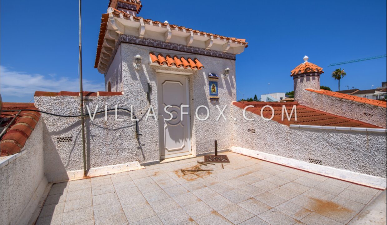 1175_los_balcones_villa_for_sale_with_private_swimming_pool-10
