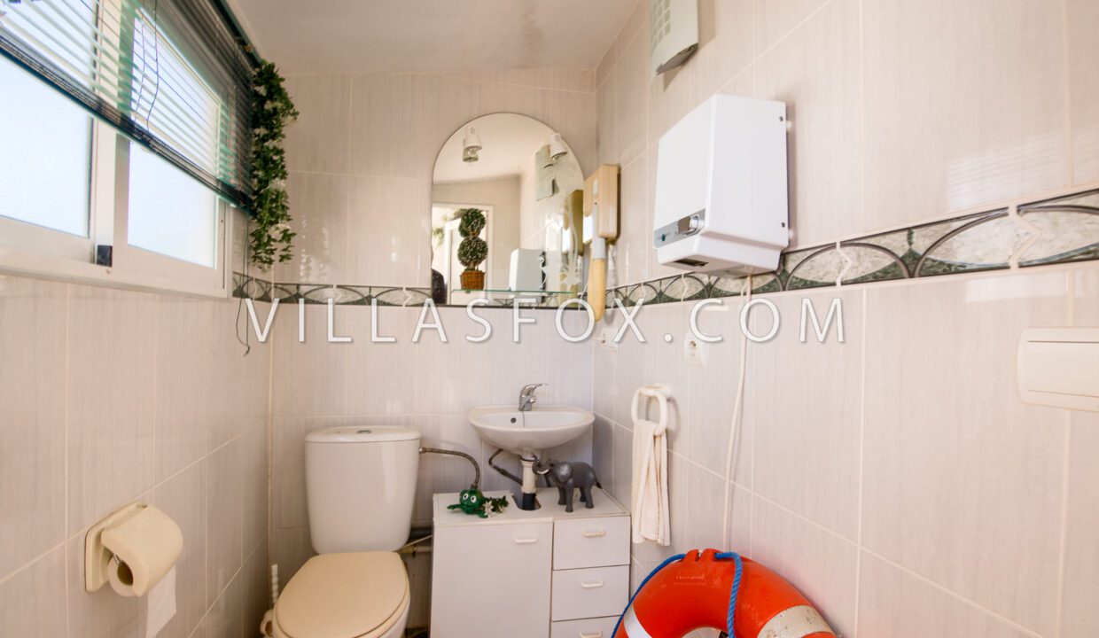 1175_los_balcones_villa_for_sale_with_private_swimming_pool-16