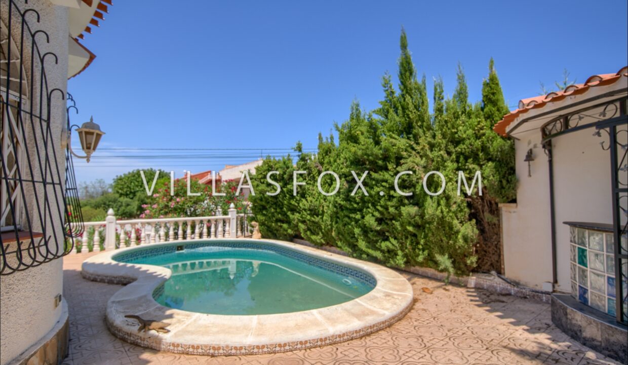 1175_los_balcones_villa_for_sale_with_private_swimming_pool-17