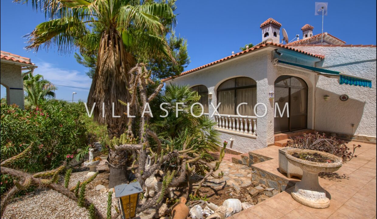 1175_los_balcones_villa_for_sale_with_private_swimming_pool-31