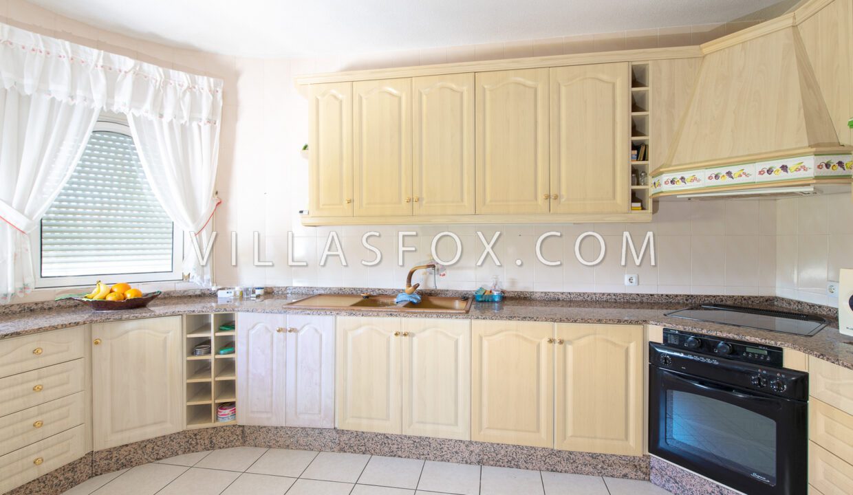 1175_los_balcones_villa_for_sale_with_private_swimming_pool-37