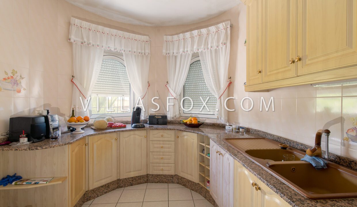 1175_los_balcones_villa_for_sale_with_private_swimming_pool-38