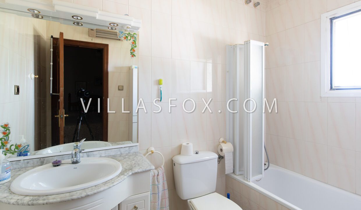 1175_los_balcones_villa_for_sale_with_private_swimming_pool-47