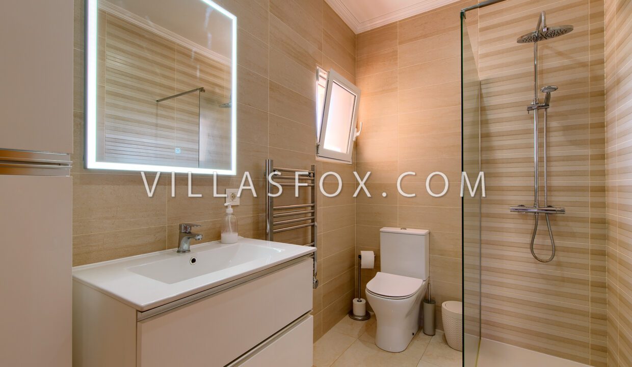 1177_torrestrella_detached_villa_for_sale_san_miguel_de_salinas_villas_fox-17