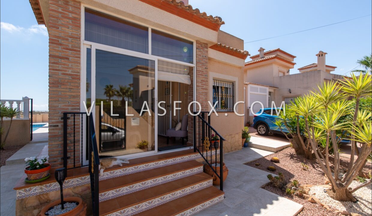 1177_torrestrella_villa_for_sale_las_comunicaciones_san_miguel_de_salinas-14