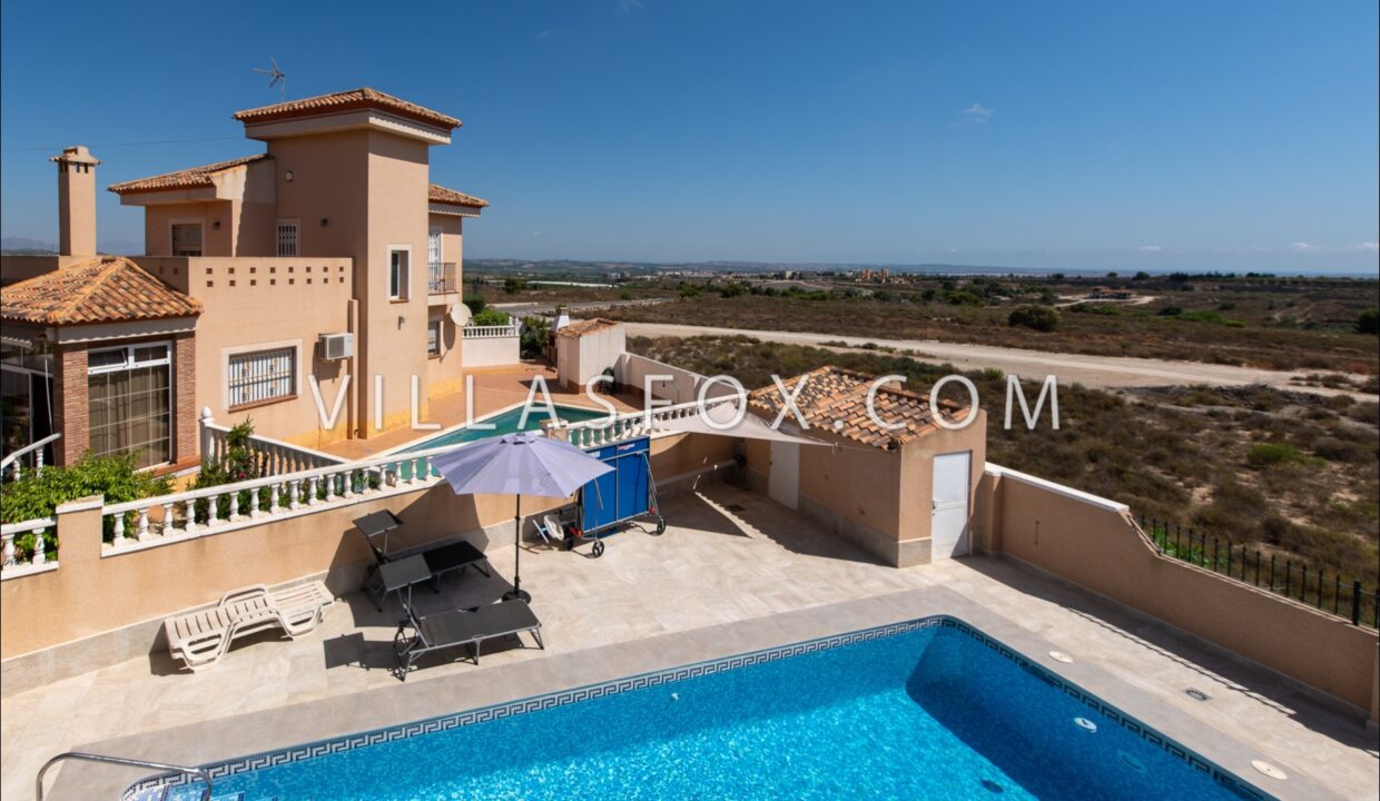 1177_torrestrella_villa_for_sale_las_comunicaciones_san_miguel_de_salinas-16