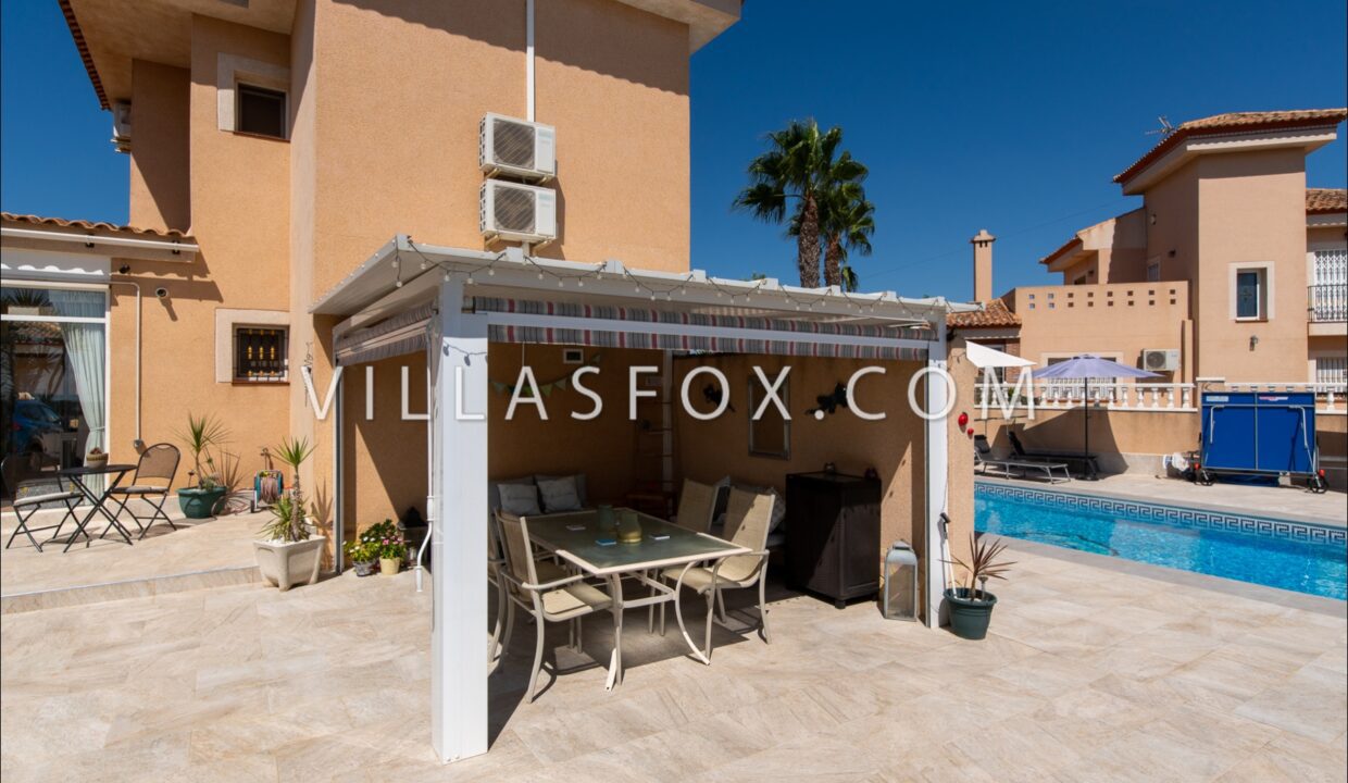 1177_torrestrella_villa_for_sale_las_comunicaciones_san_miguel_de_salinas-18