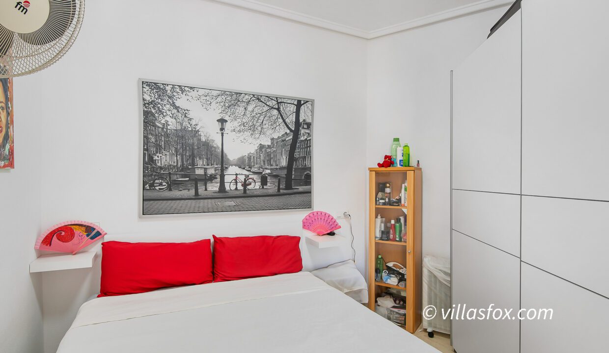 1180_los_pinos_modernised_apartment_for_sale_san_miguel_de_salinas-07