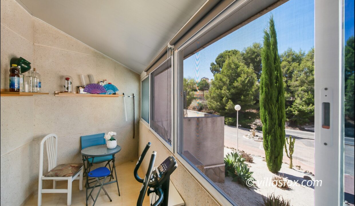 1180_los_pinos_modernised_apartment_for_sale_san_miguel_de_salinas-13