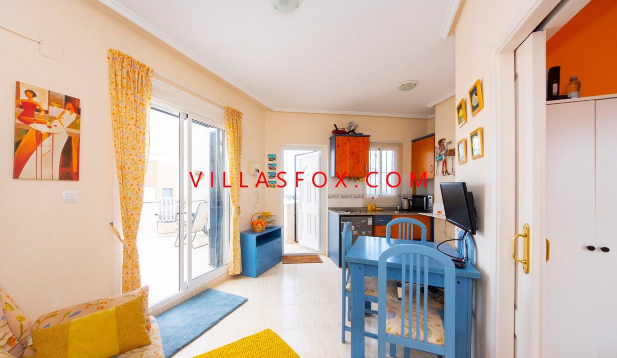 11_San_Miguel_de_Salinas_Apartment_in_Mirador_de_San_Miguel_by_Villas_Fox_best_estate_agents_610fd8c065c6e