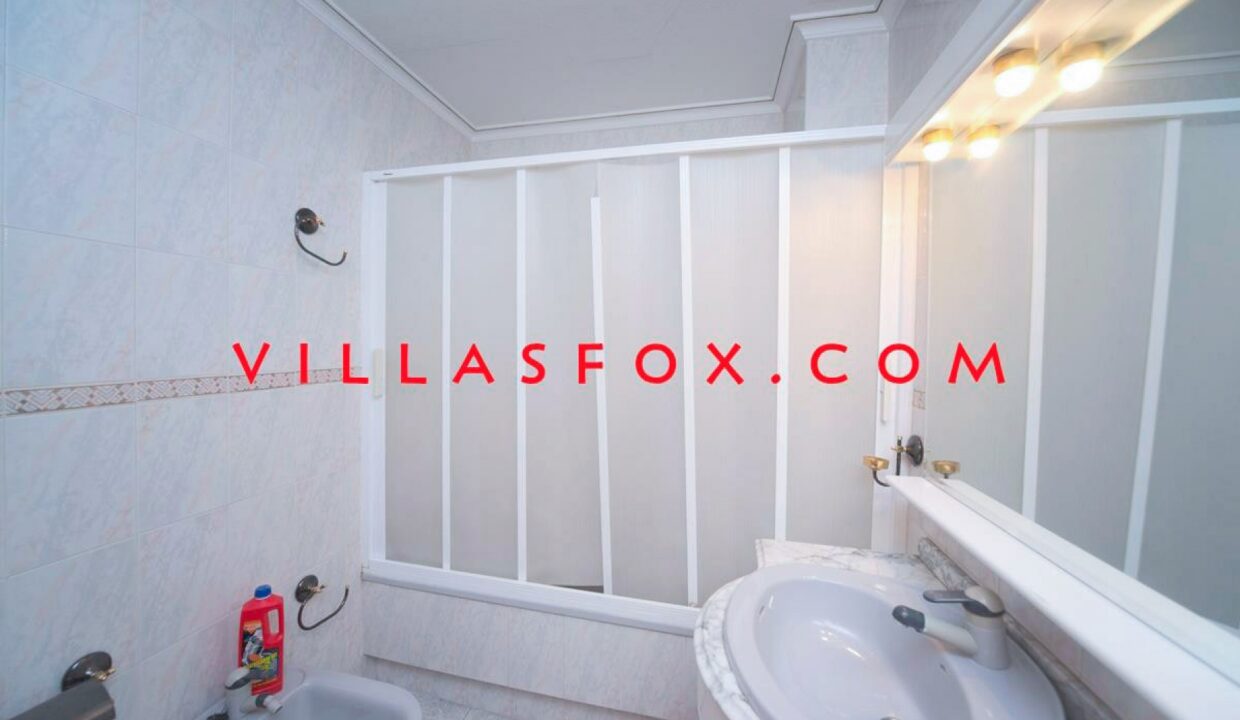 11_San_Miguel_de_Salinas_Apartment_in_Town_centre_by_Villas_Fox_best_estate_agents_6158990932519