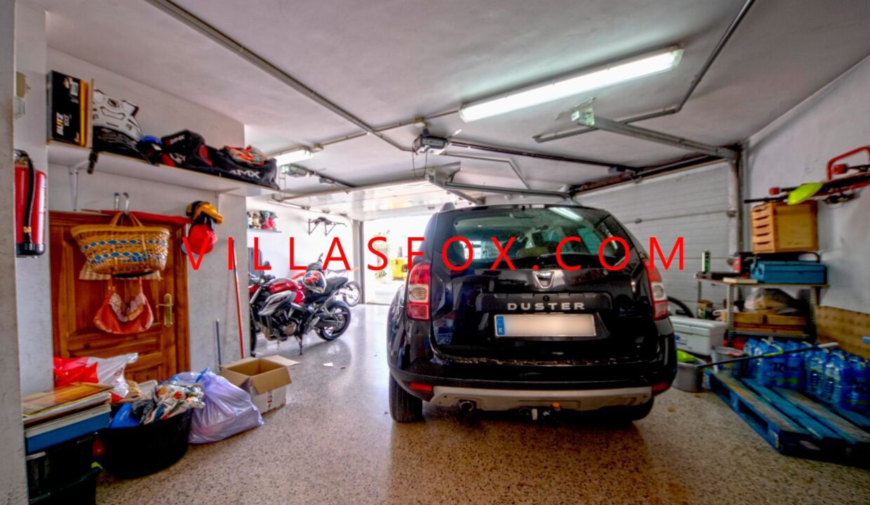 12_San_Miguel_de_Salinas_Townhouse_in_Town_centre_by_Villas_Fox_best_estate_agents_61102ebf6326c