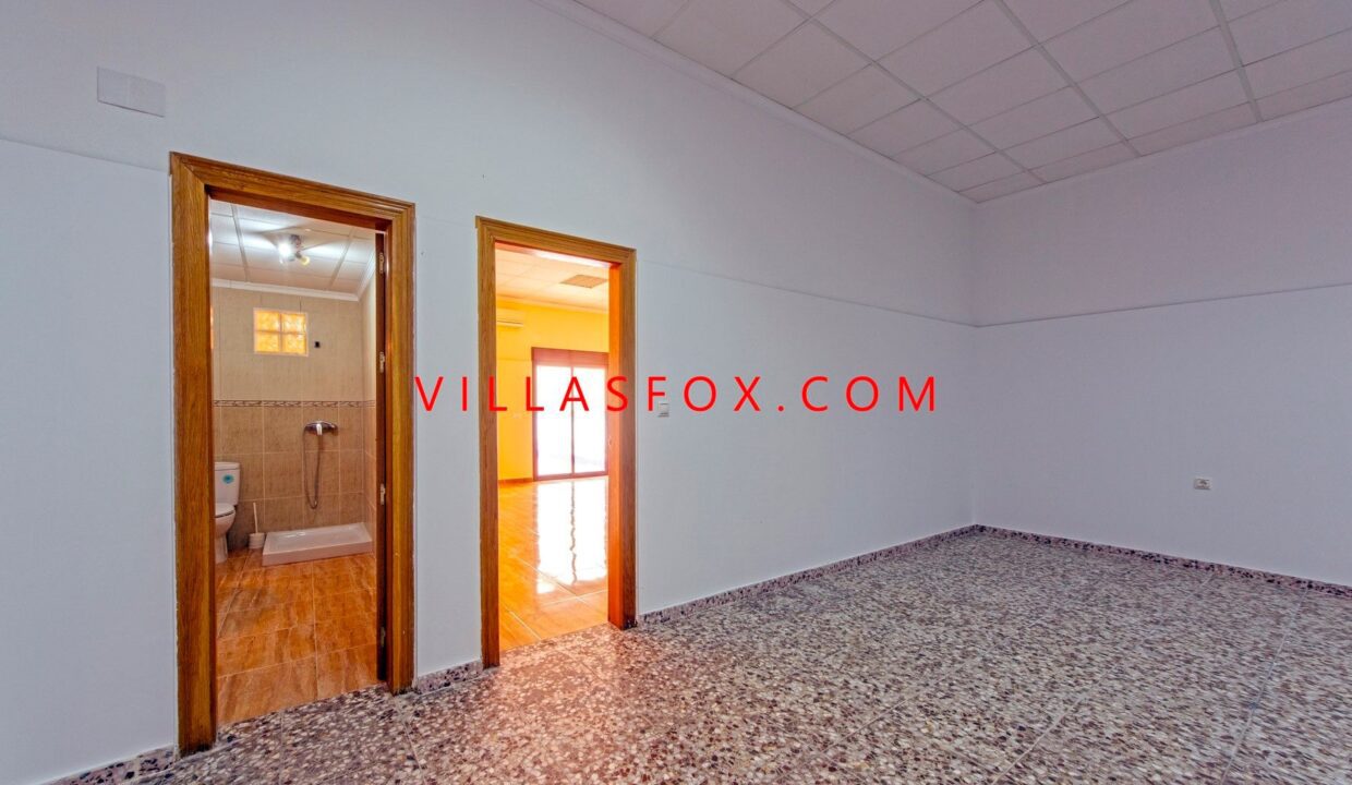 1332_10_san_miguel_de_salinas_townhouse_in_town_centre_by_villas_fox_best_estate_agents_61103287d5ca8