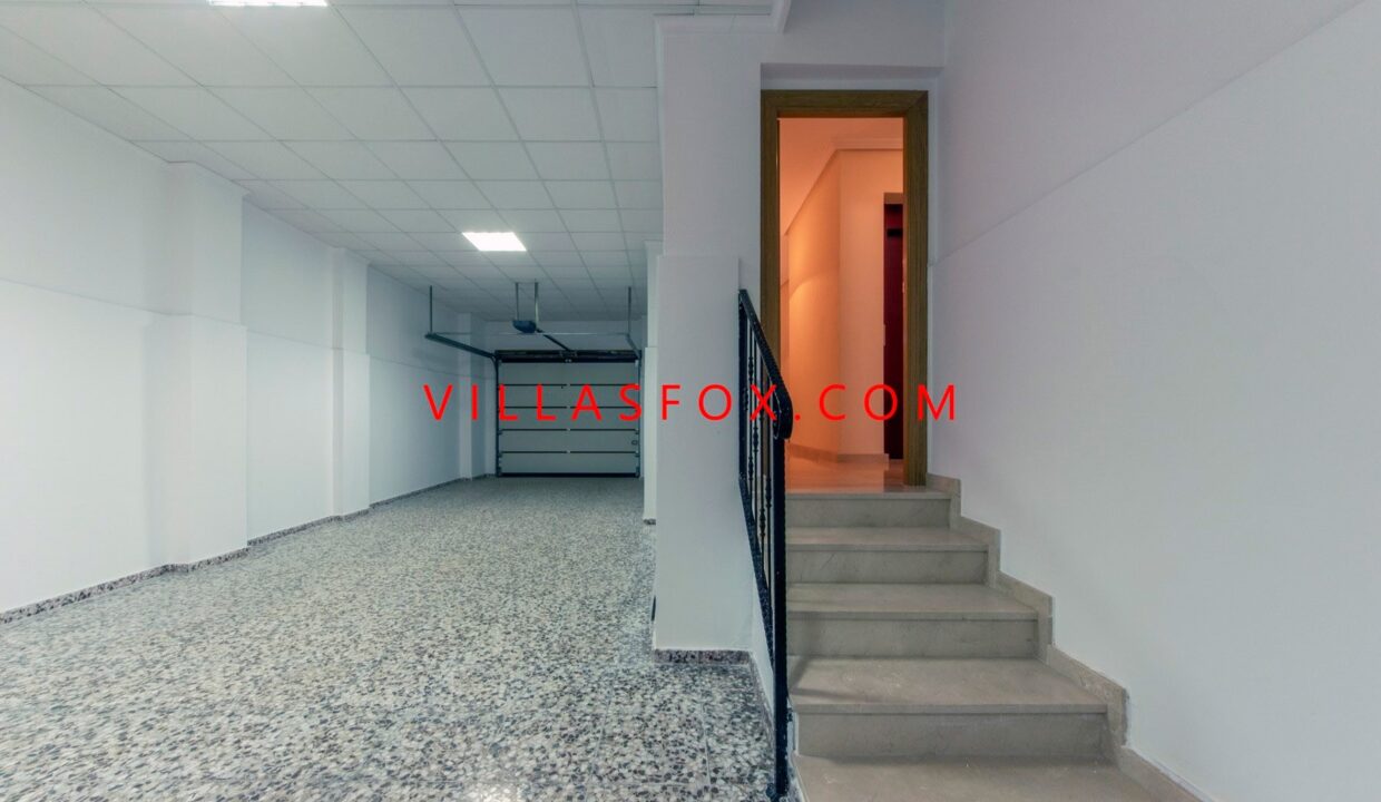 1332_13_san_miguel_de_salinas_townhouse_in_town_centre_by_villas_fox_best_estate_agents_6110329624a80