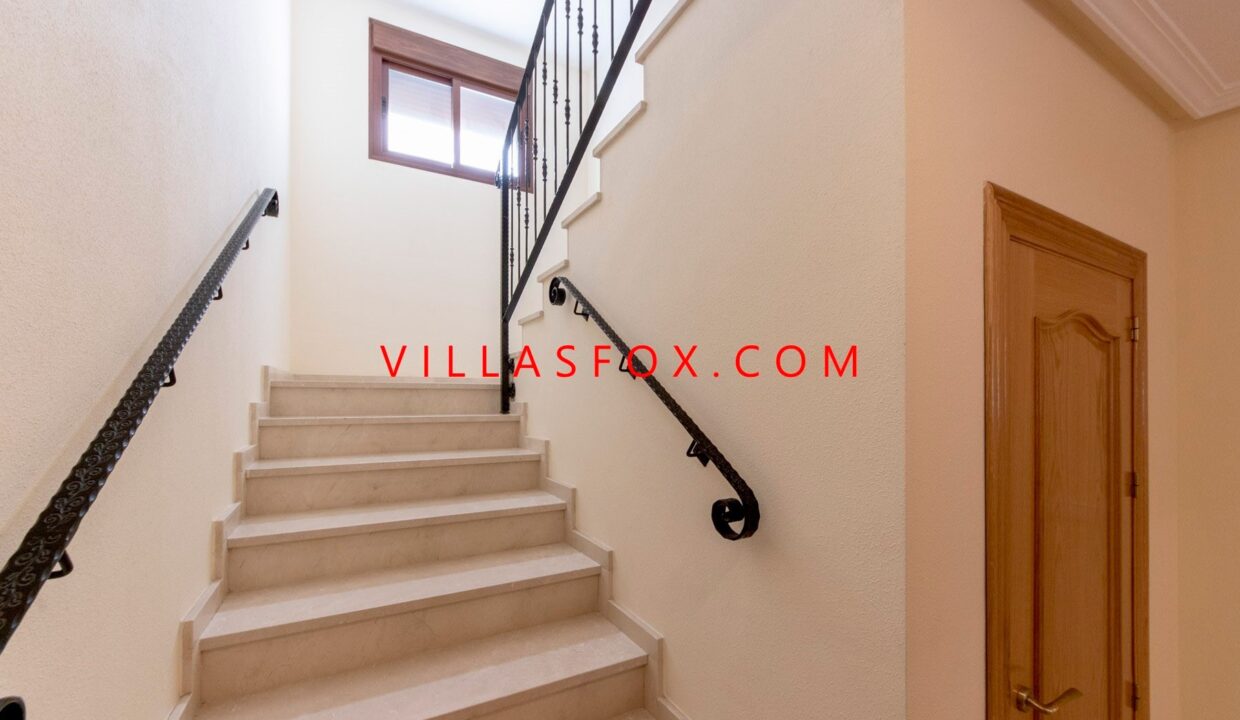 1332_17_san_miguel_de_salinas_townhouse_in_town_centre_by_villas_fox_best_estate_agents_6110329521528