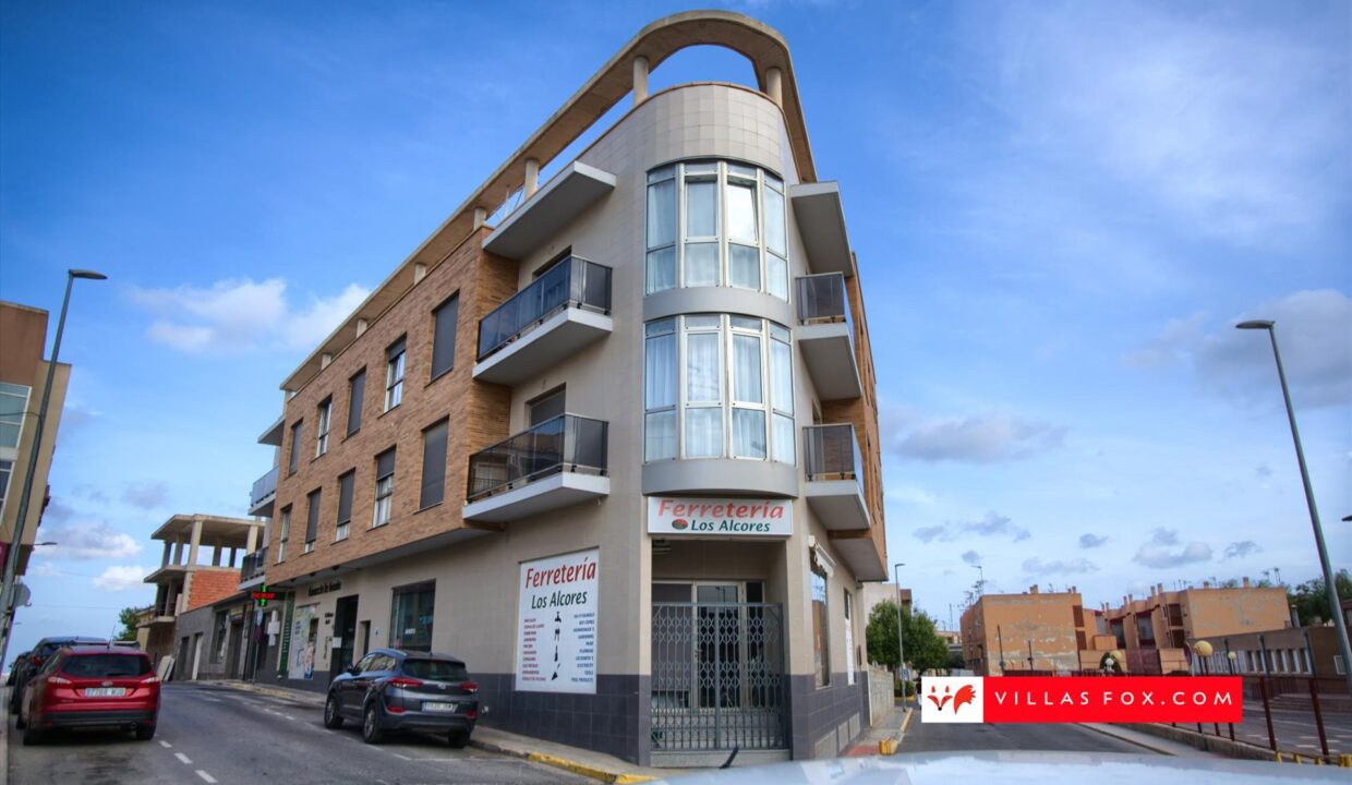 1366_10-san_miguel_de_salinas_top_floor_luxury_3_bedroom_apartment-03