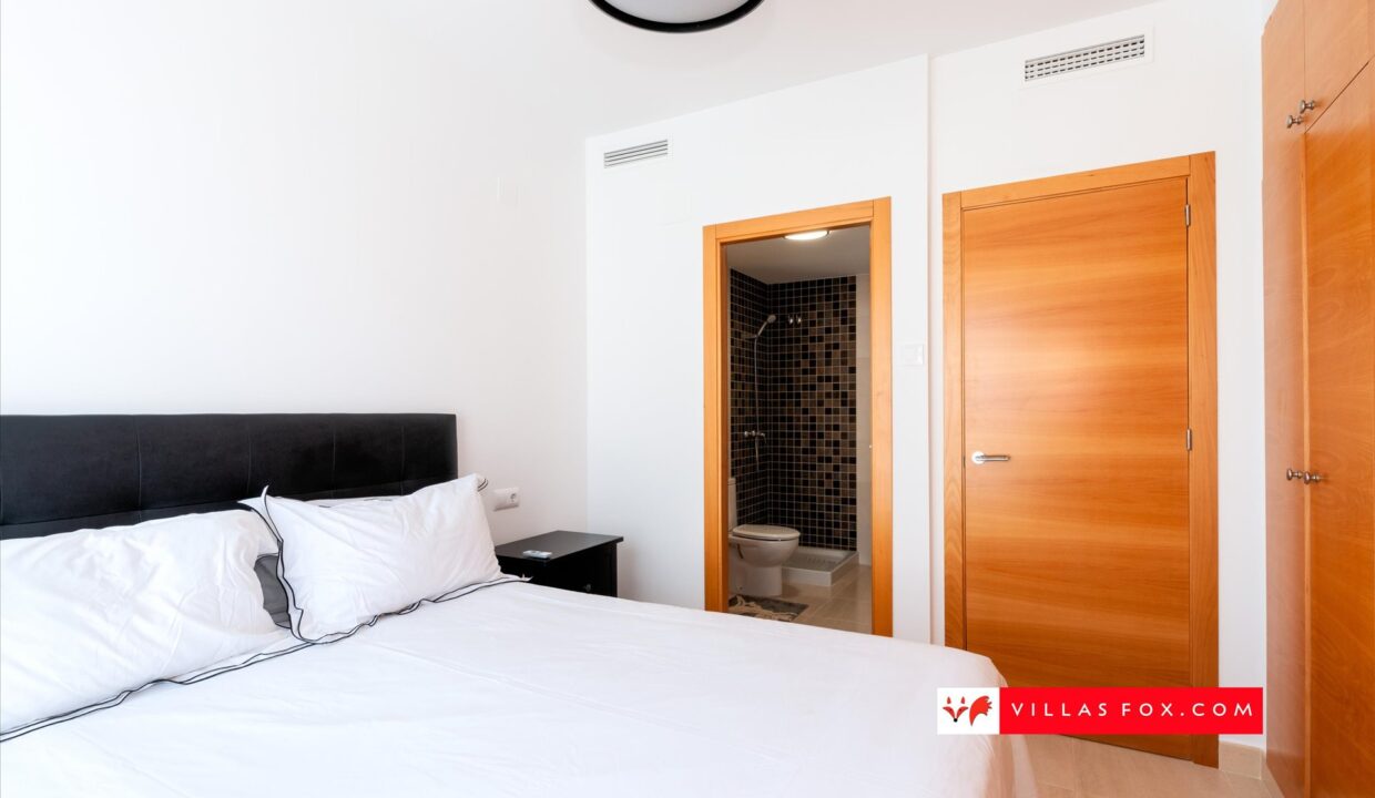 1366_13-san_miguel_de_salinas_costa_v_top-floor_apartment-40