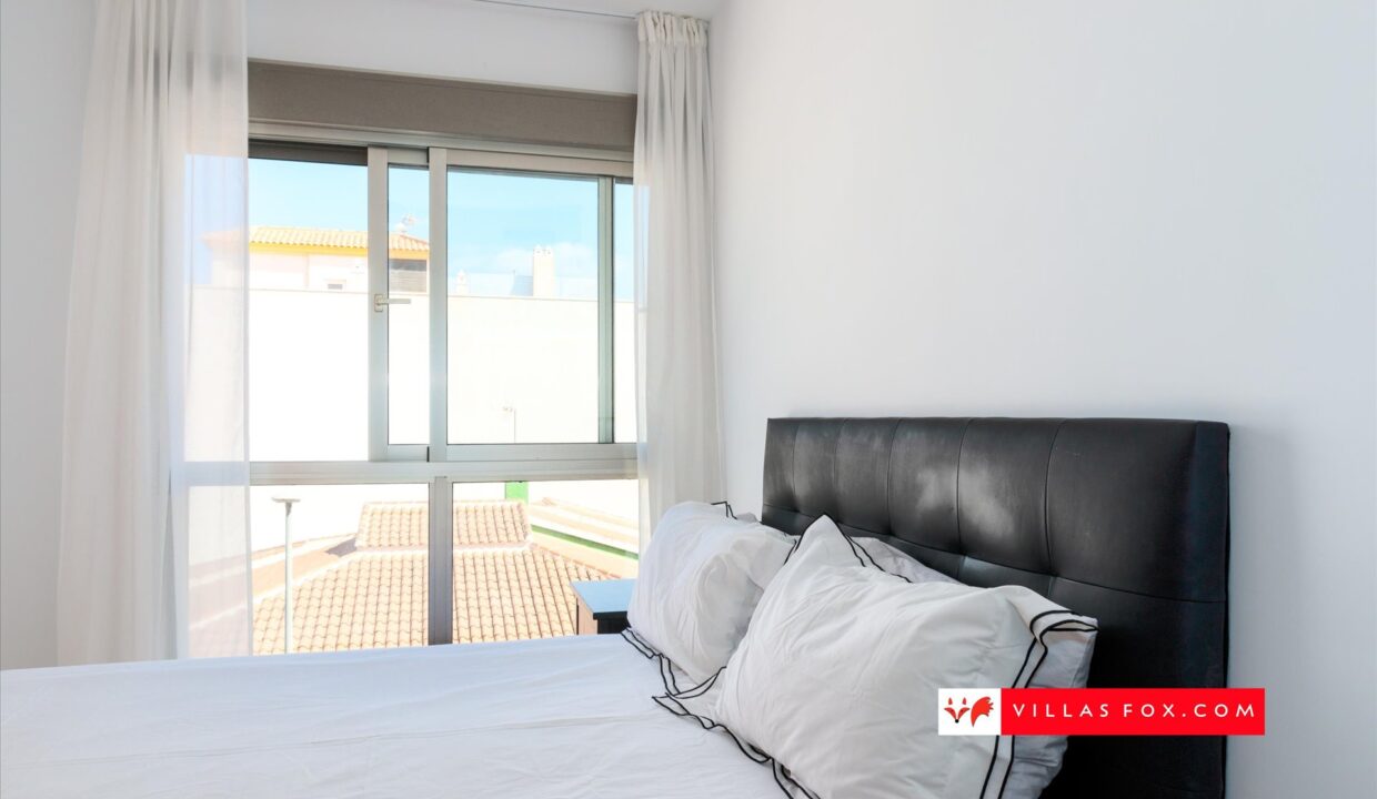 1366_19-san_miguel_de_salinas_costa_v_top-floor_apartment-42