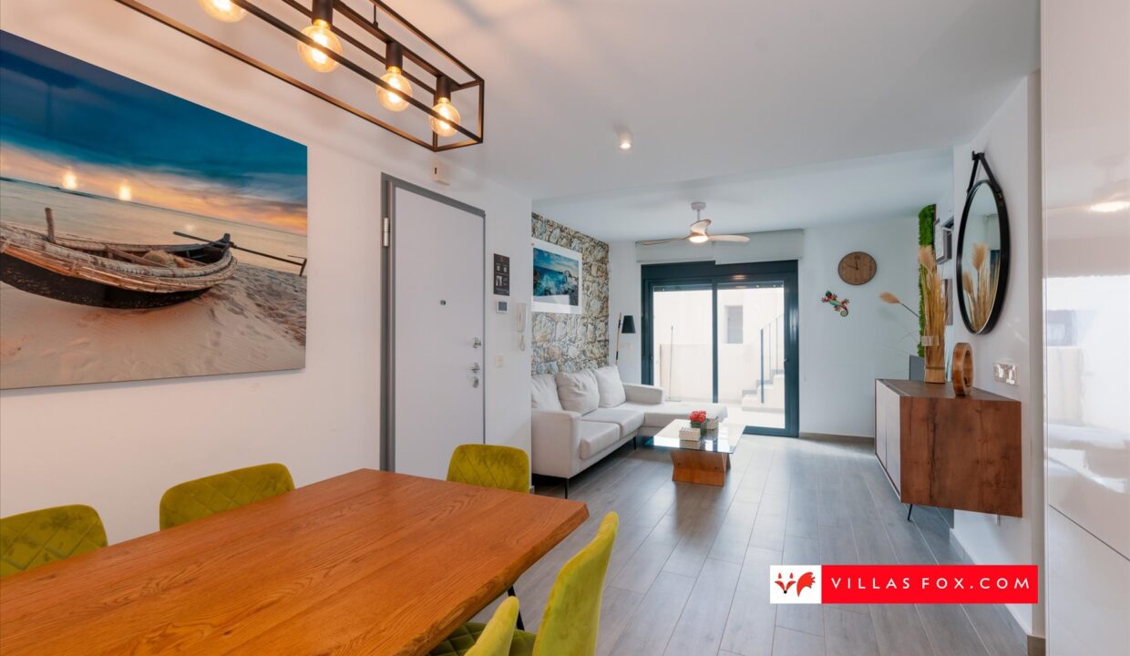 1368_04-luxury_3-bedroom_top-floor_apartment_for_sale_san_miguel_de_salinas-15