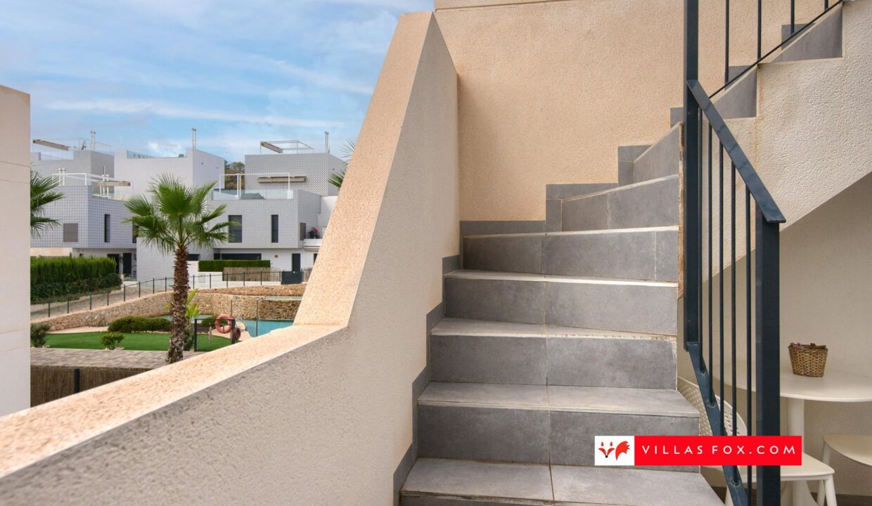 1368_28-luxury_3-bedroom_top-floor_apartment_for_sale_san_miguel_de_salinas-26