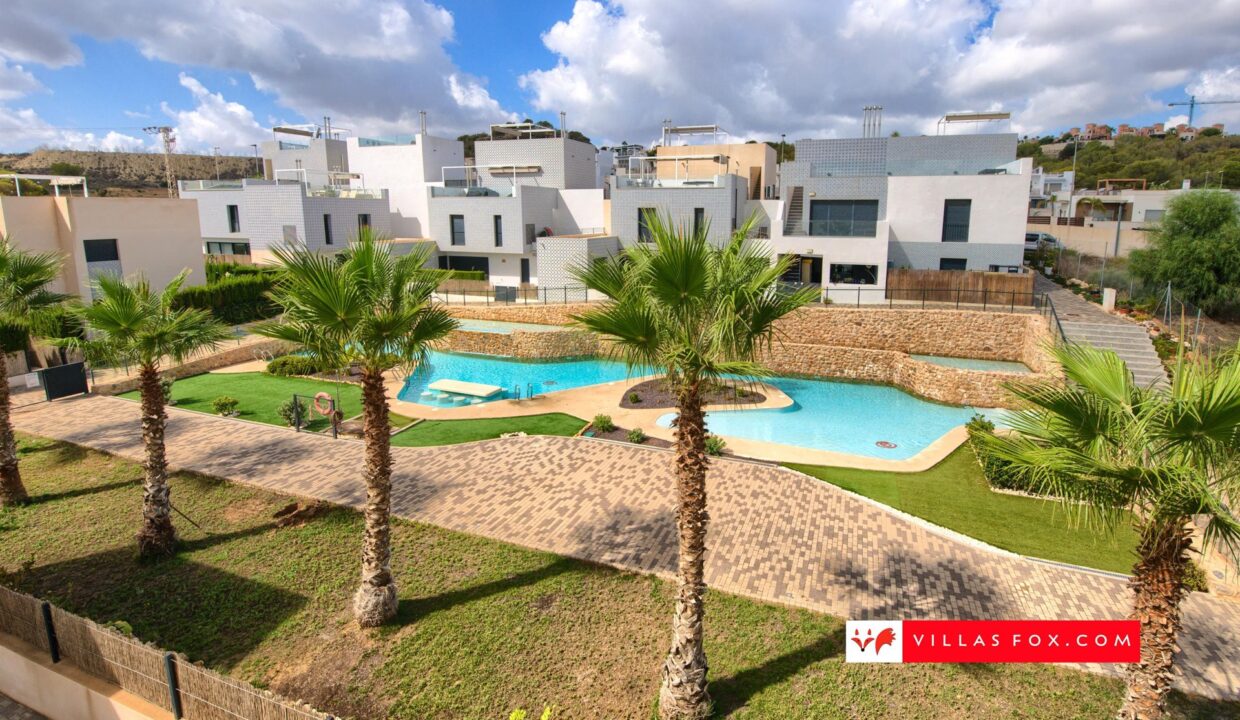 1368_30-luxury_3-bedroom_top-floor_apartment_for_sale_san_miguel_de_salinas-28