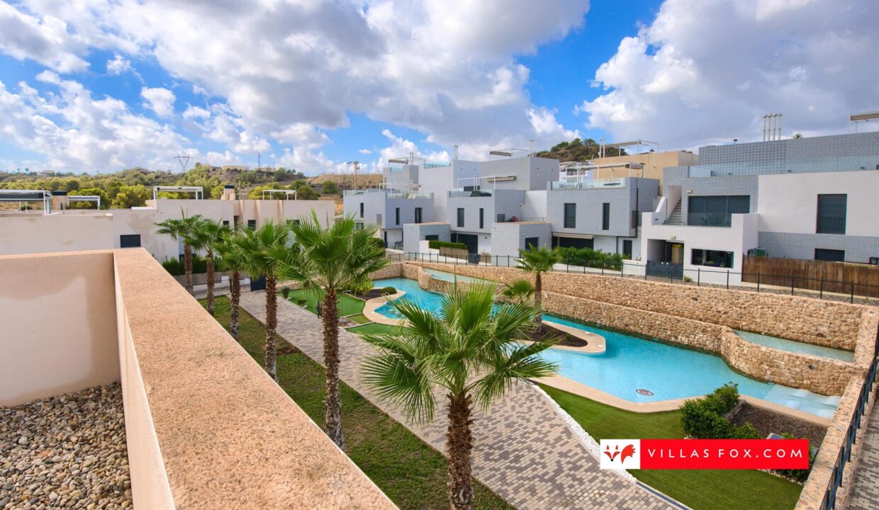 1368_31-luxury_3-bedroom_top-floor_apartment_for_sale_san_miguel_de_salinas-29