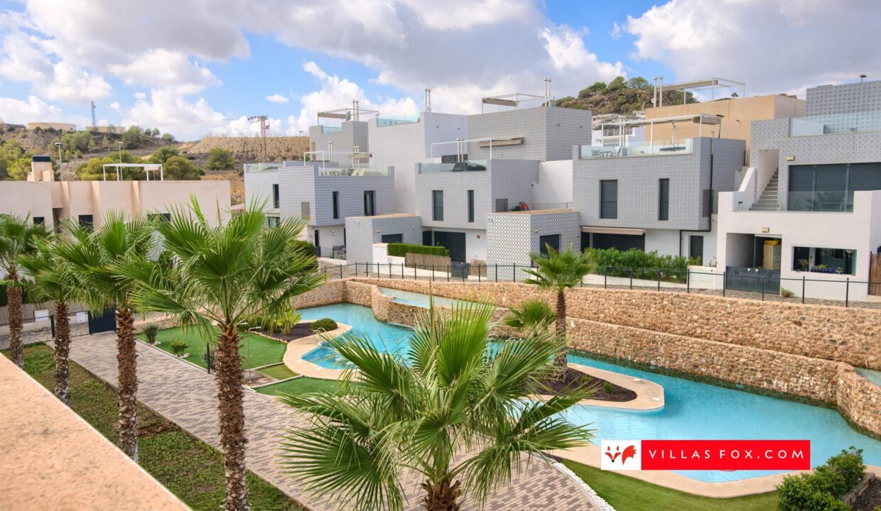 1368_32-luxury_3-bedroom_top-floor_apartment_for_sale_san_miguel_de_salinas-30