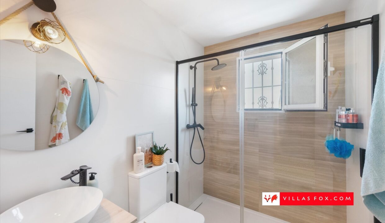 1369_09-lakeview_mansions_lo_rufete_san_miguel_de_salinas_luxury_villa_for_sale-01