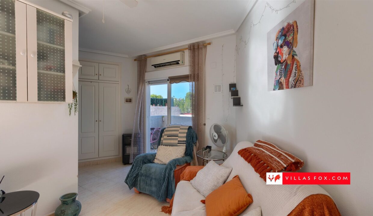 1371_07-los_pinos_san_miguel_de_salinas_apartment_for_sale-02