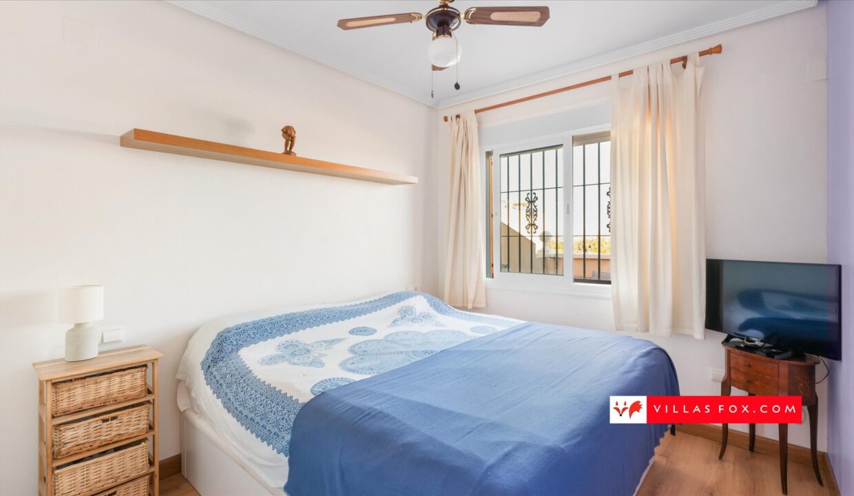 1373_05-san_miguel_de_salinas_top-floor_apartment_for_sale_costa_paraiso_ii_private_solarium-12